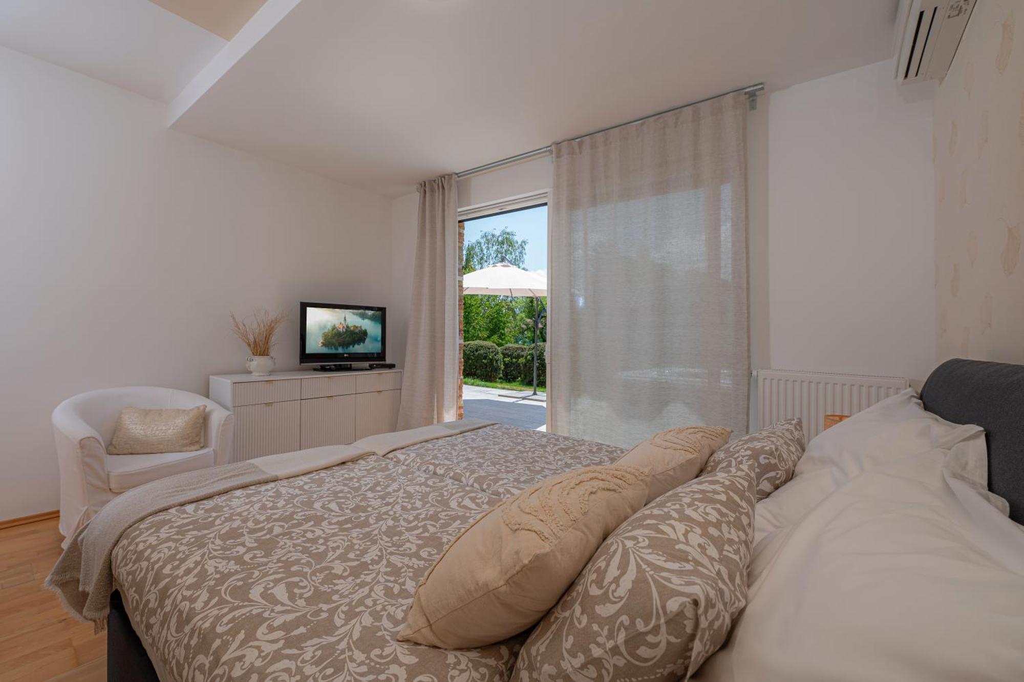 Luxury Apartment Nana Блед Екстериор снимка